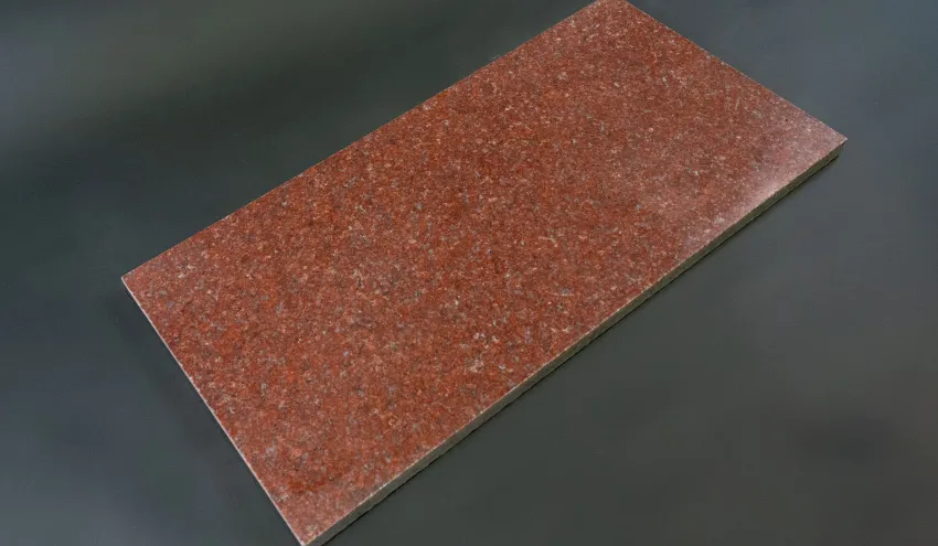 Гранит Imperial Red